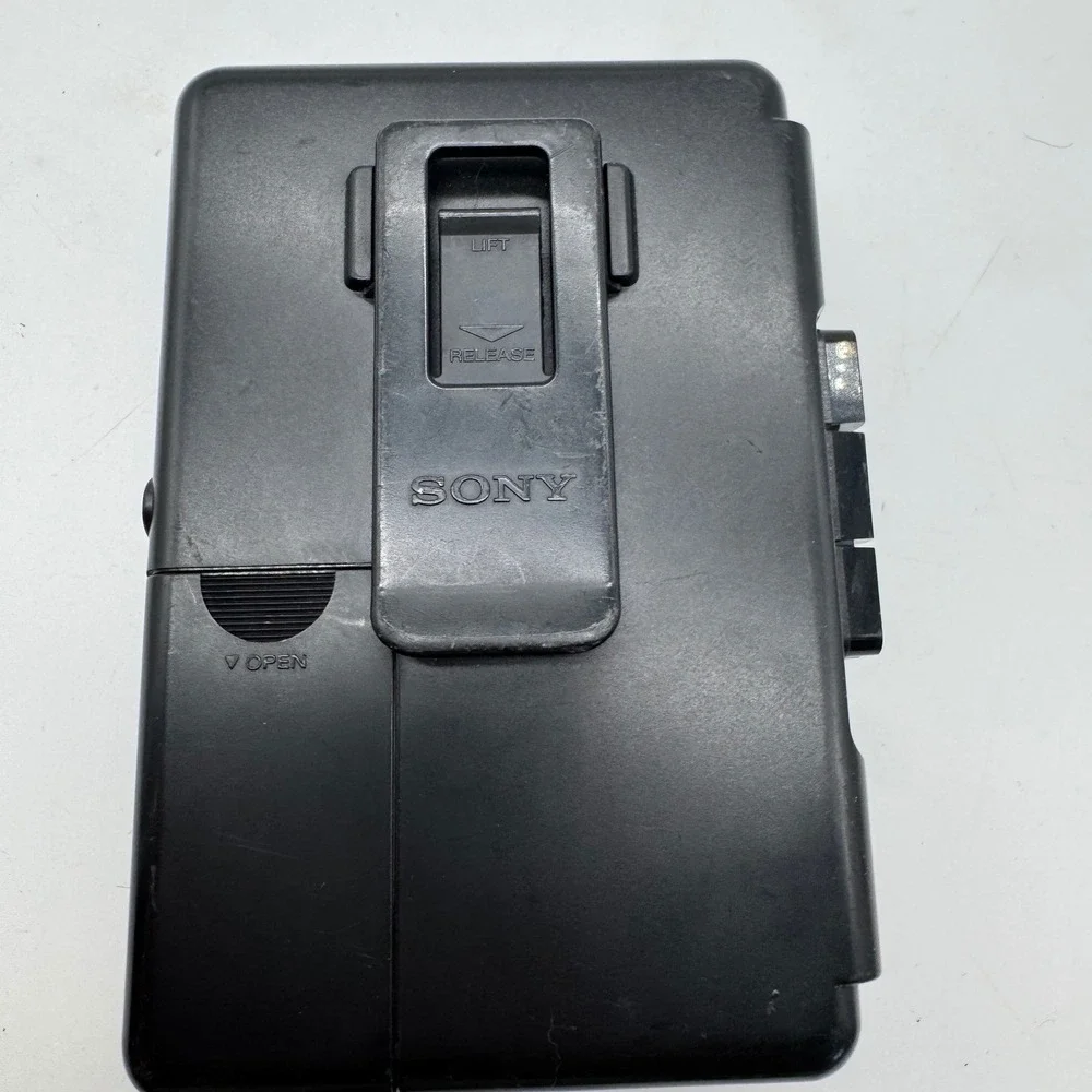 Sony Walkman WM-F2031 FM AM Radio Cassette Player Black Untested For Parts